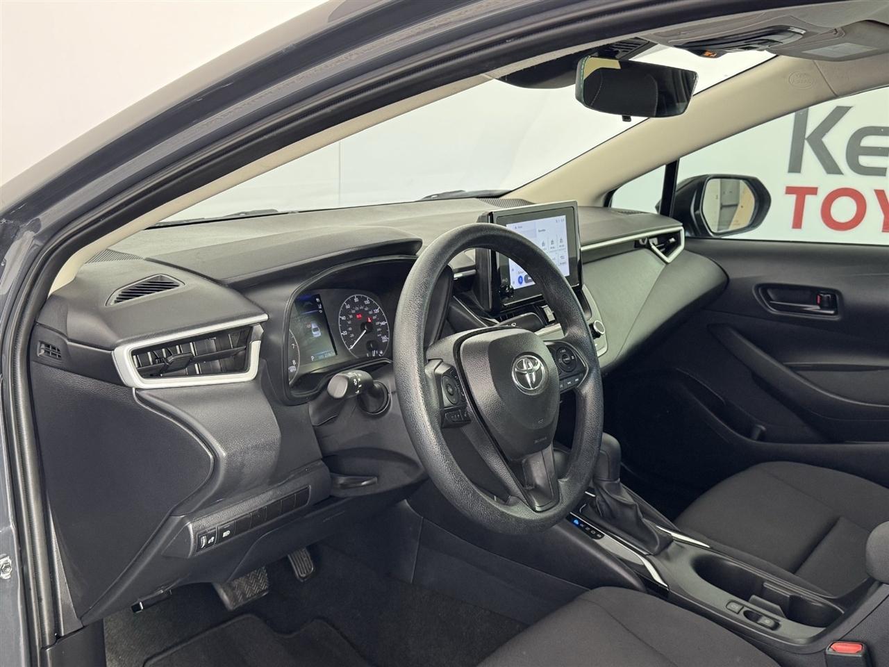 Toyota Corolla LE 2024