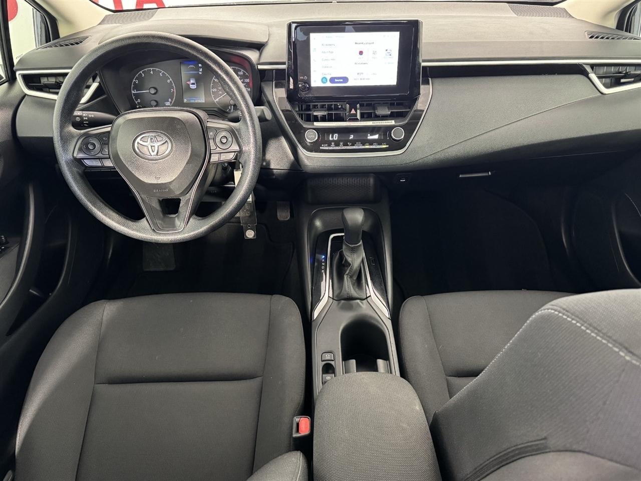 Toyota Corolla LE 2024