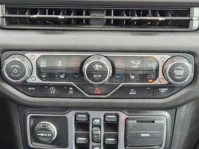 Jeep Wrangler Sport 2024
