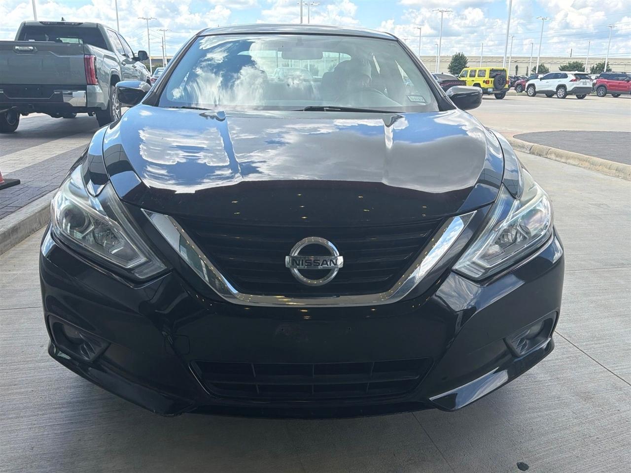 Nissan Altima 2.5 SV 2018