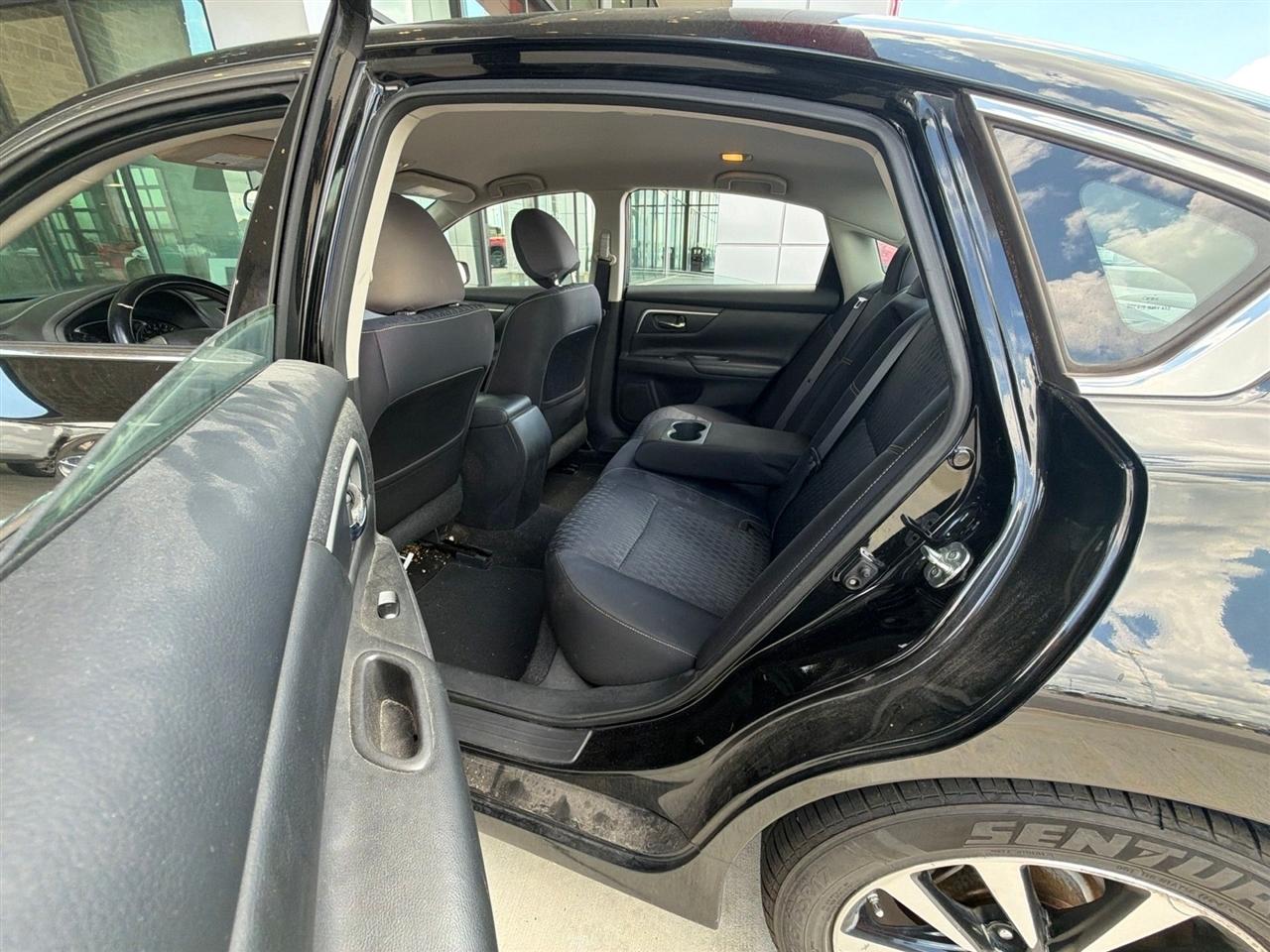Nissan Altima 2.5 SV 2018