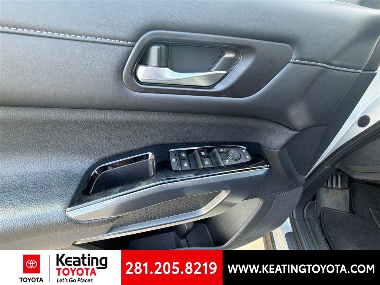 Nissan Pathfinder SL 4WD 2022