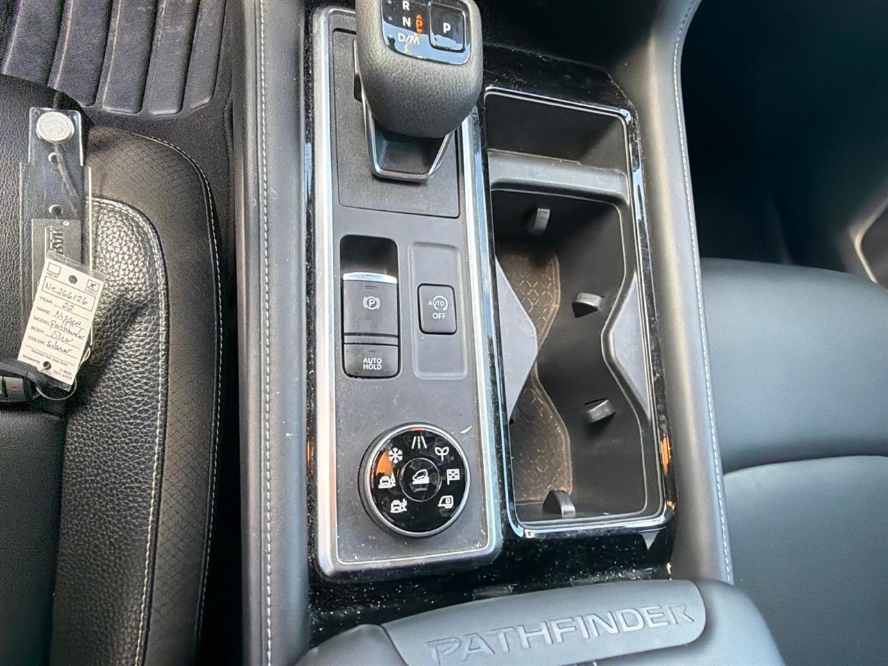 Nissan Pathfinder SL 4WD 2022