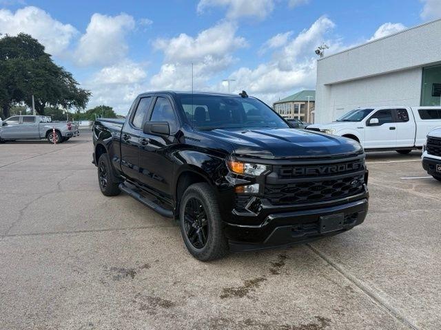 Chevrolet Silverado 1500 Custom Double Cab 2WD 2024