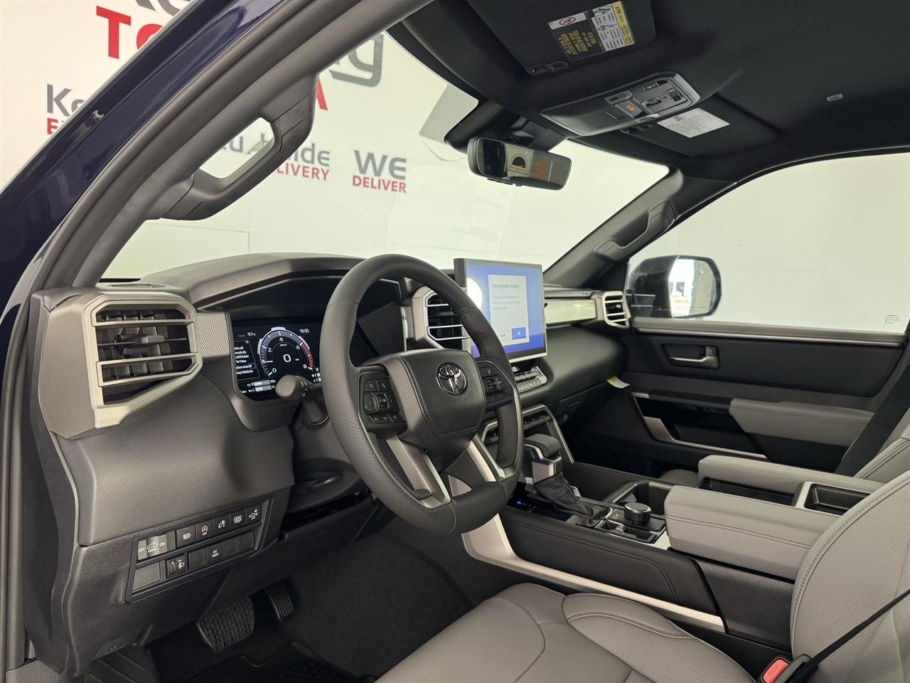 Toyota Tundra Limited CrewMax 4WD 2026