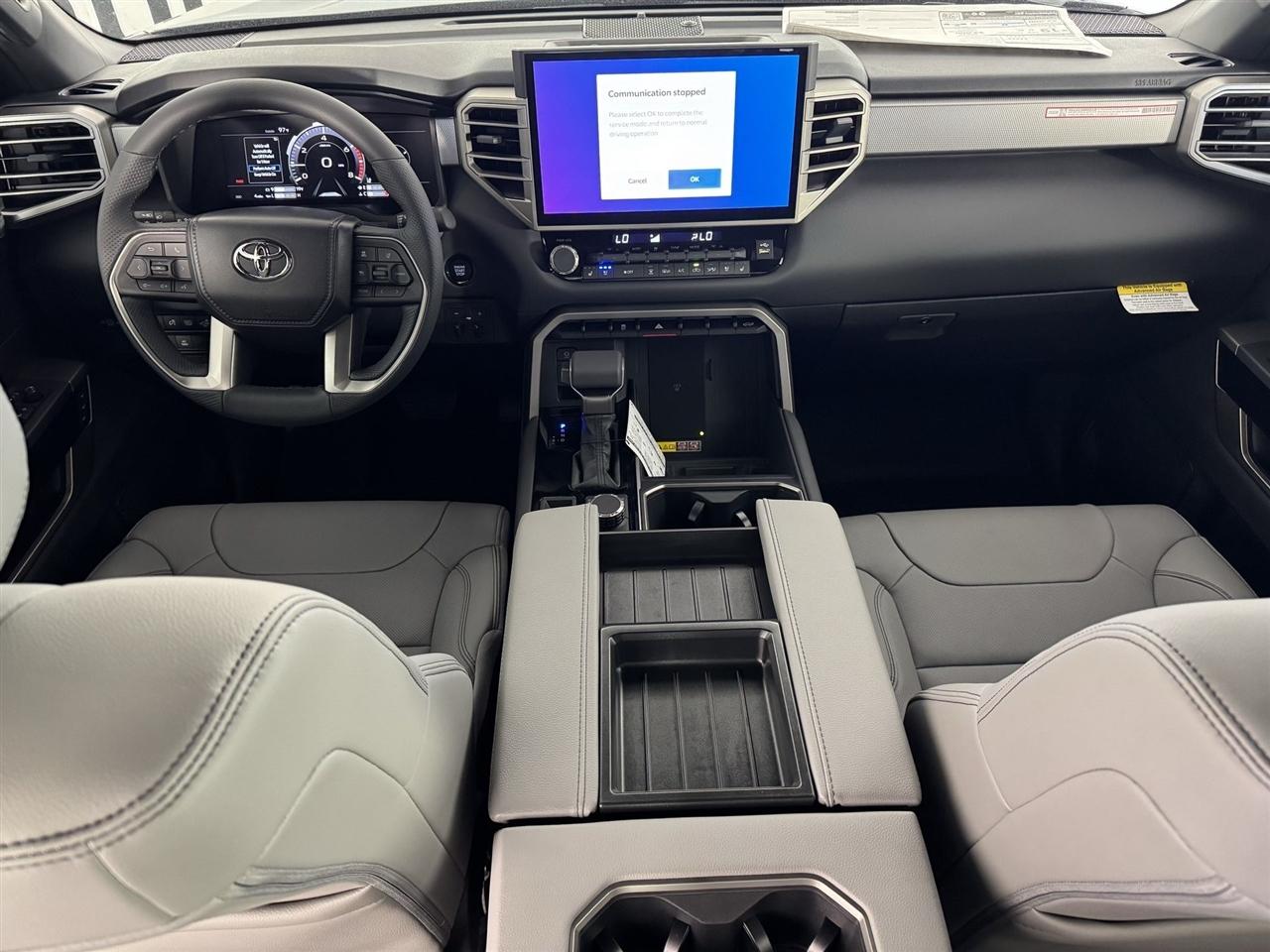 Toyota Tundra Limited CrewMax 4WD 2026
