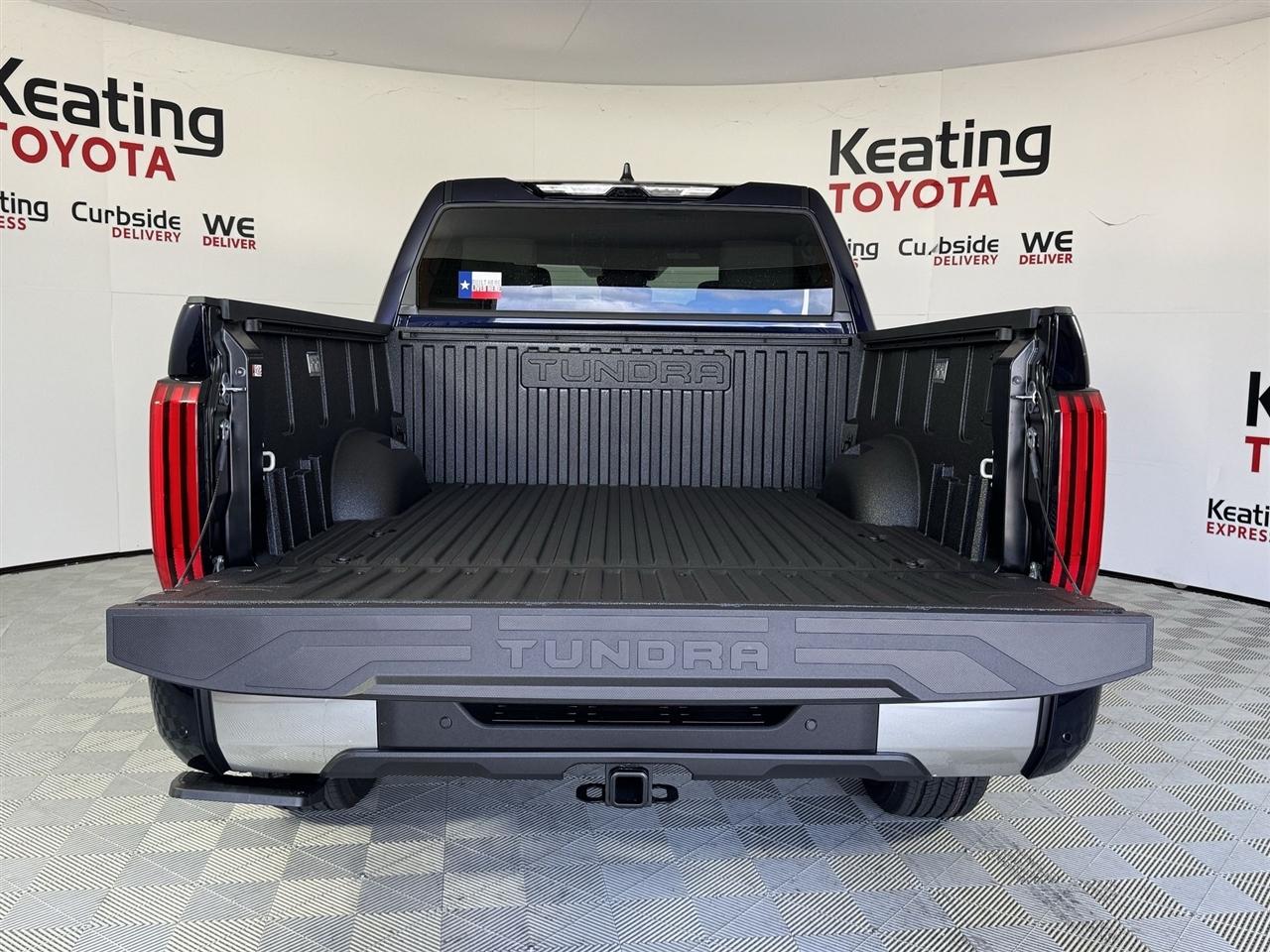 Toyota Tundra Limited CrewMax 4WD 2026
