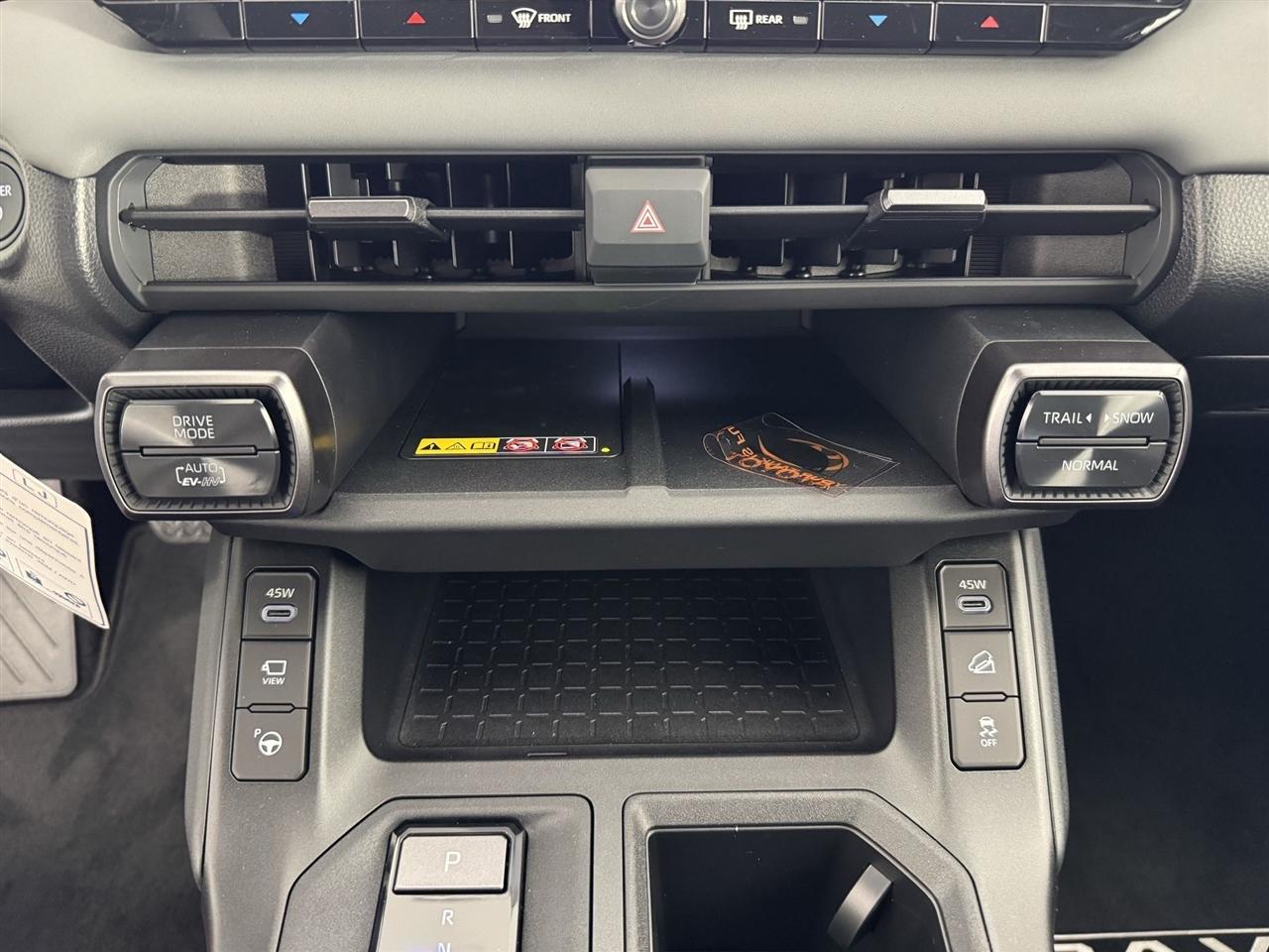 Toyota RAV4 Plug-In Hybrid XSE 2026