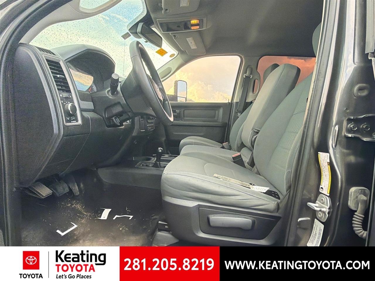 RAM 2500 Tradesman Crew Cab SWB 4WD 2015