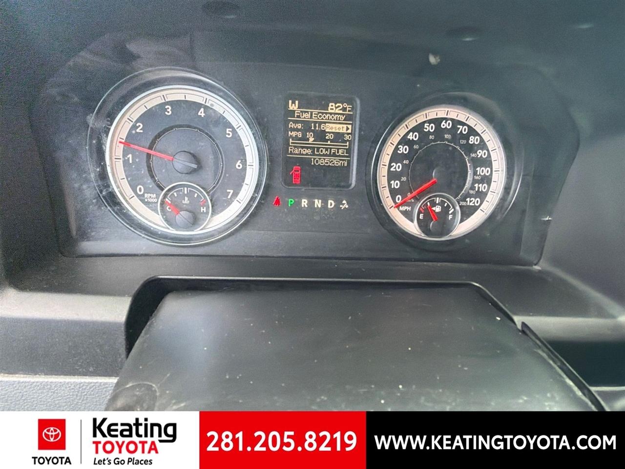 RAM 2500 Tradesman Crew Cab SWB 4WD 2015
