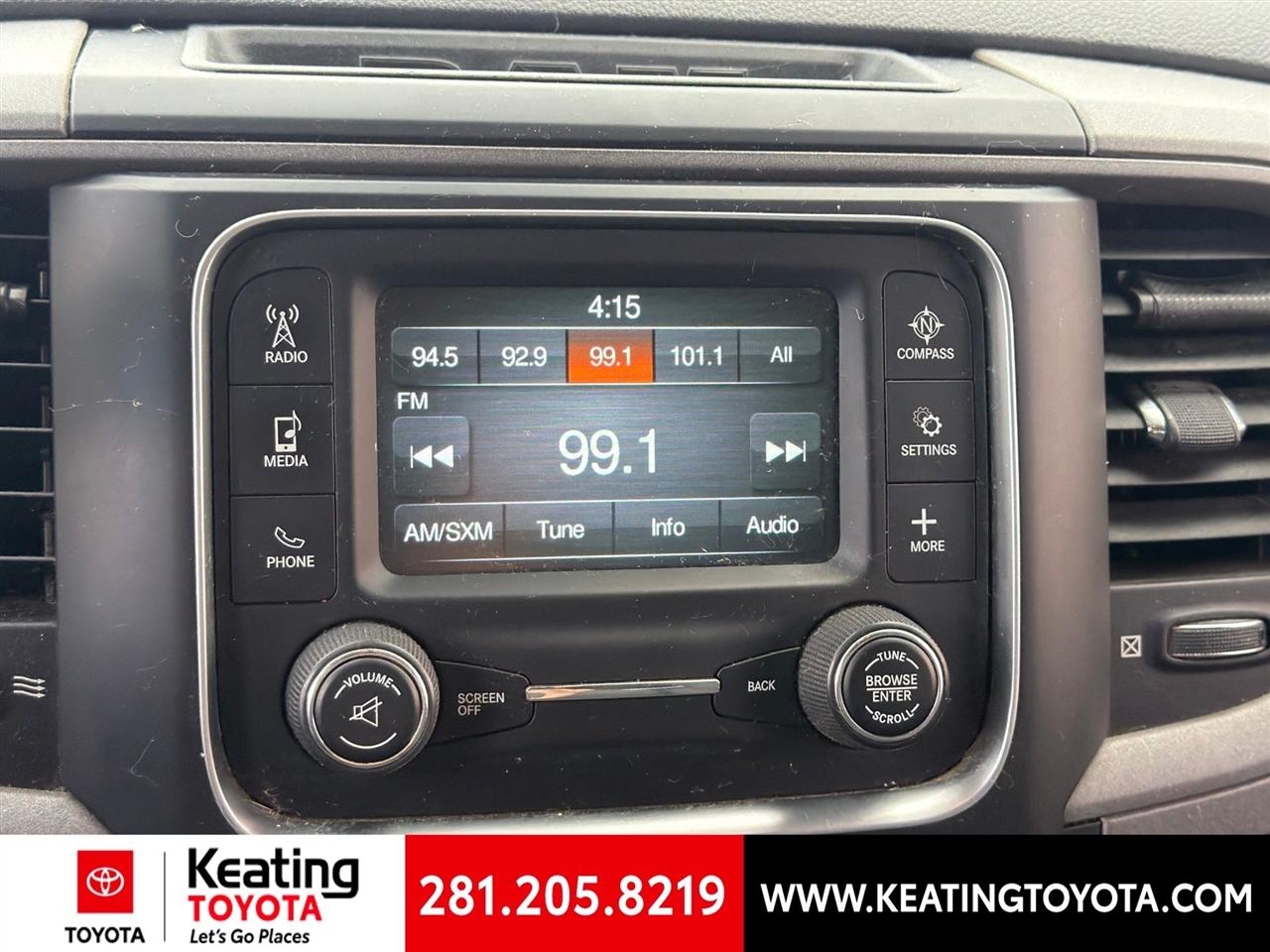 RAM 2500 Tradesman Crew Cab SWB 4WD 2015