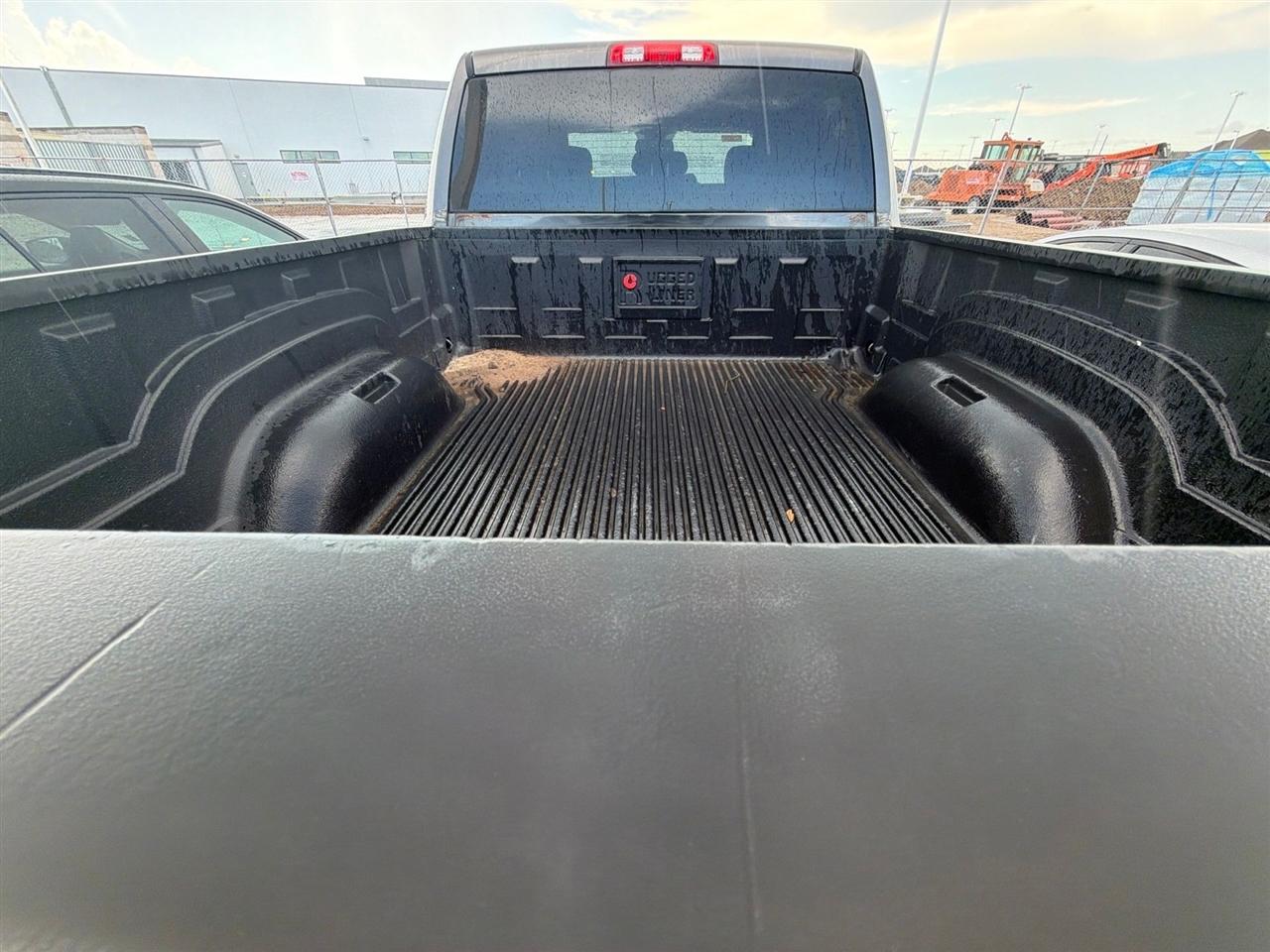 RAM 2500 Tradesman Crew Cab SWB 4WD 2015