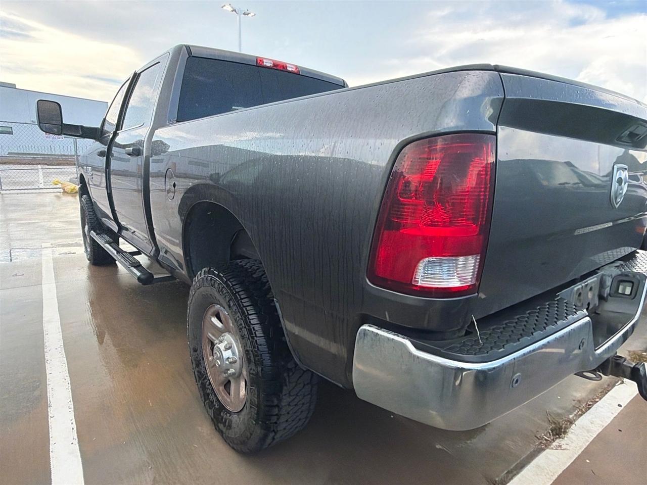 RAM 2500 Tradesman Crew Cab SWB 4WD 2015