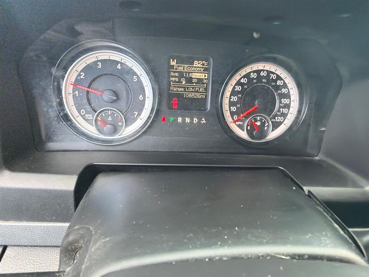 RAM 2500 Tradesman Crew Cab SWB 4WD 2015
