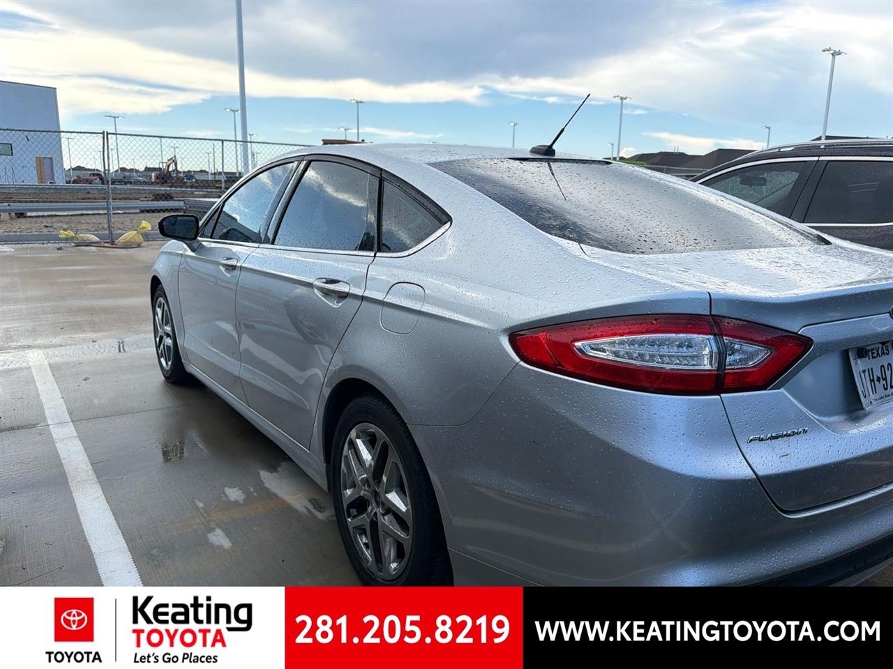 Ford Fusion SE 2016