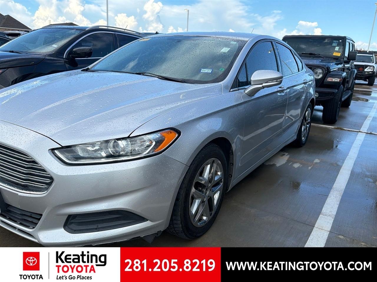 Ford Fusion SE 2016