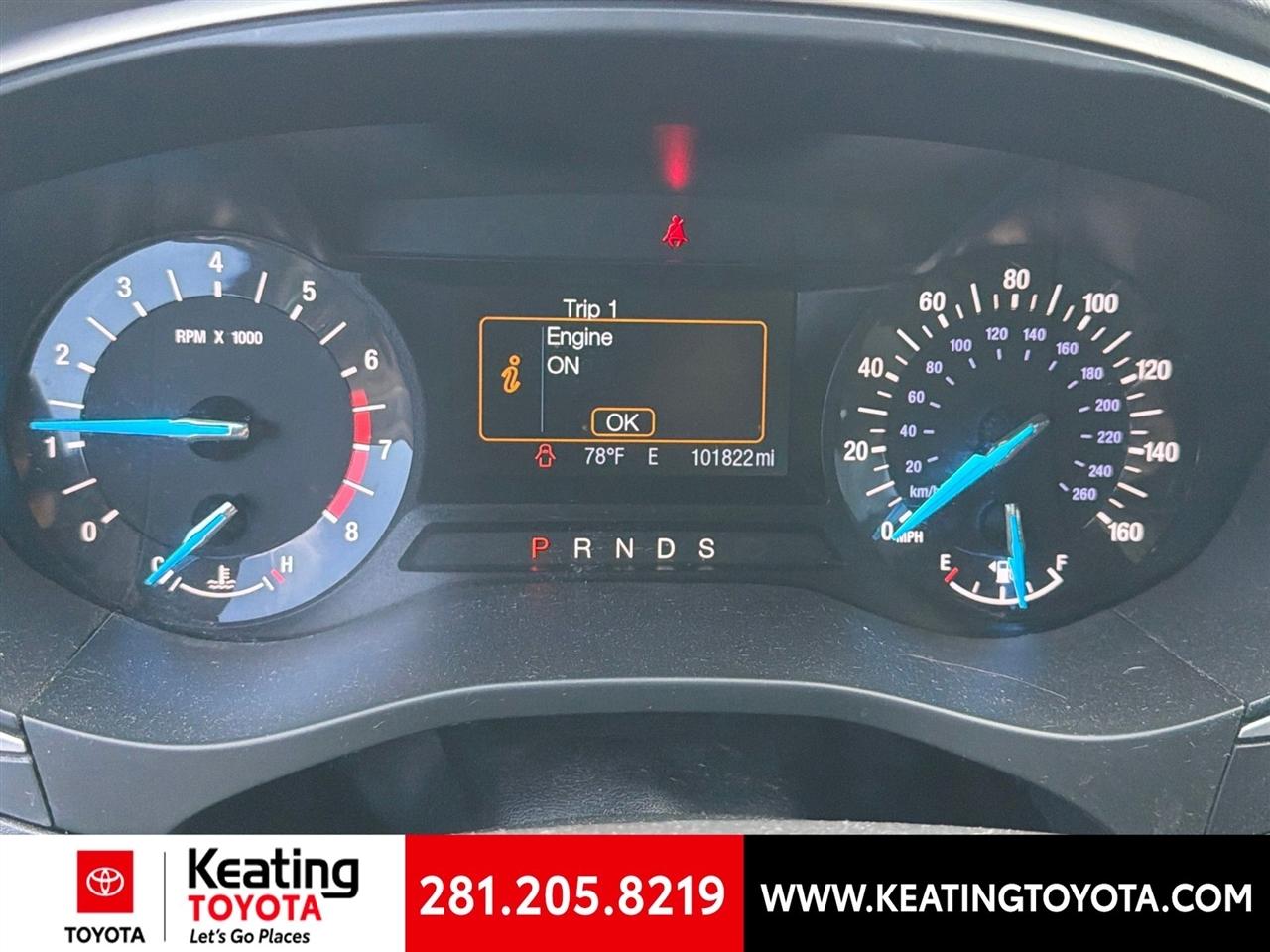 Ford Fusion SE 2016