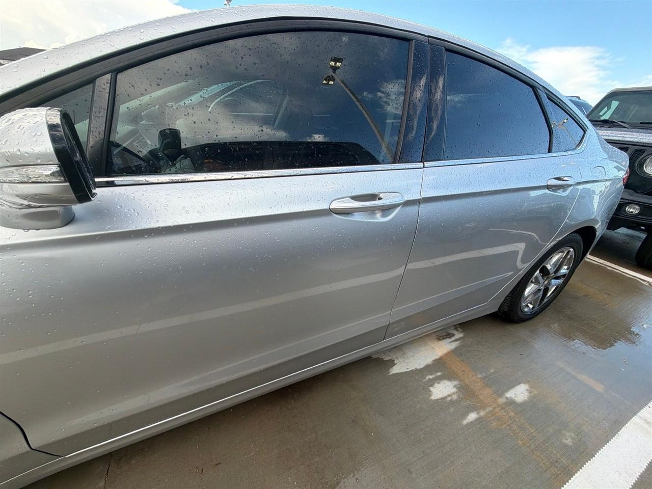 Ford Fusion SE 2016