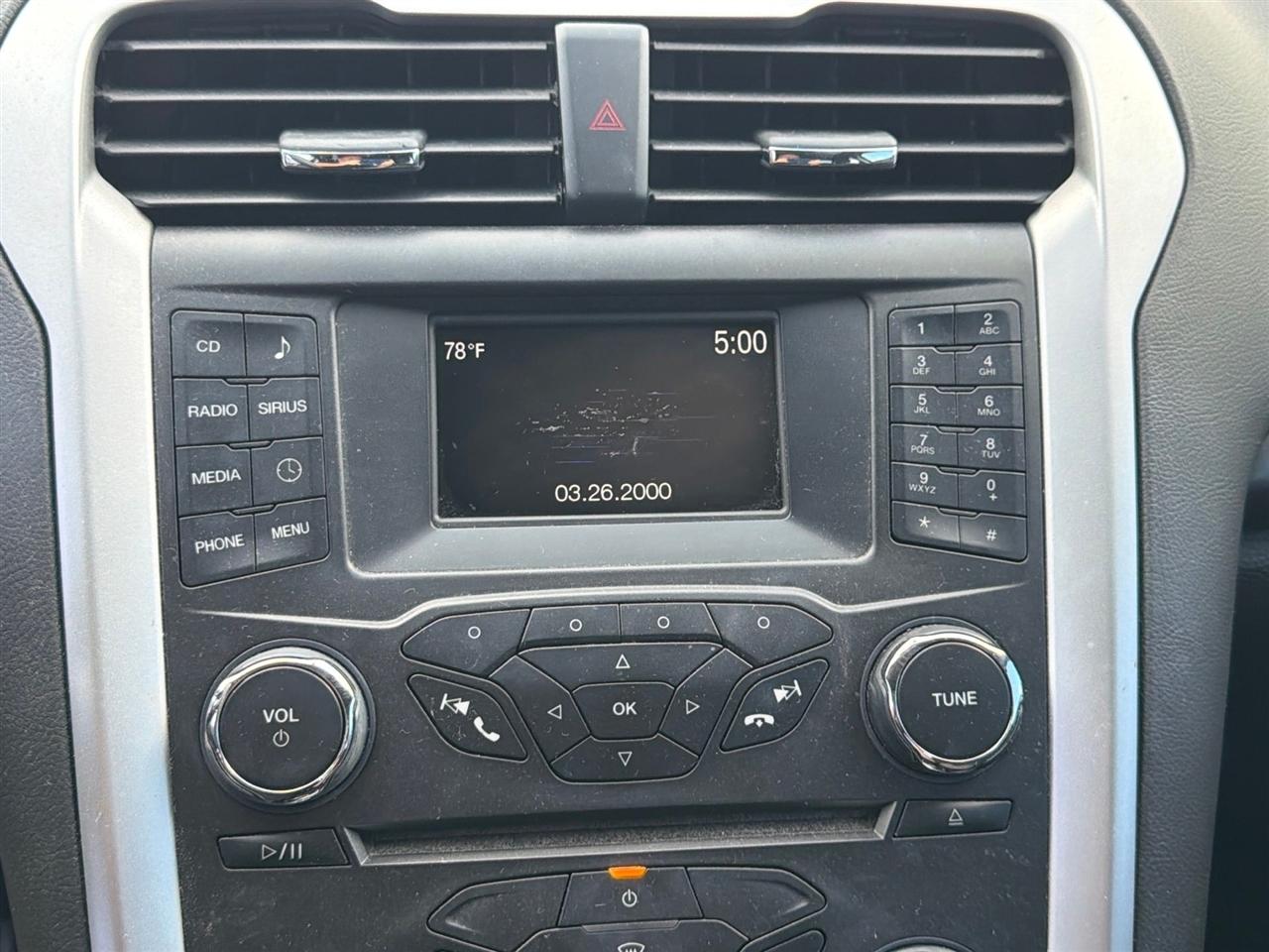 Ford Fusion SE 2016