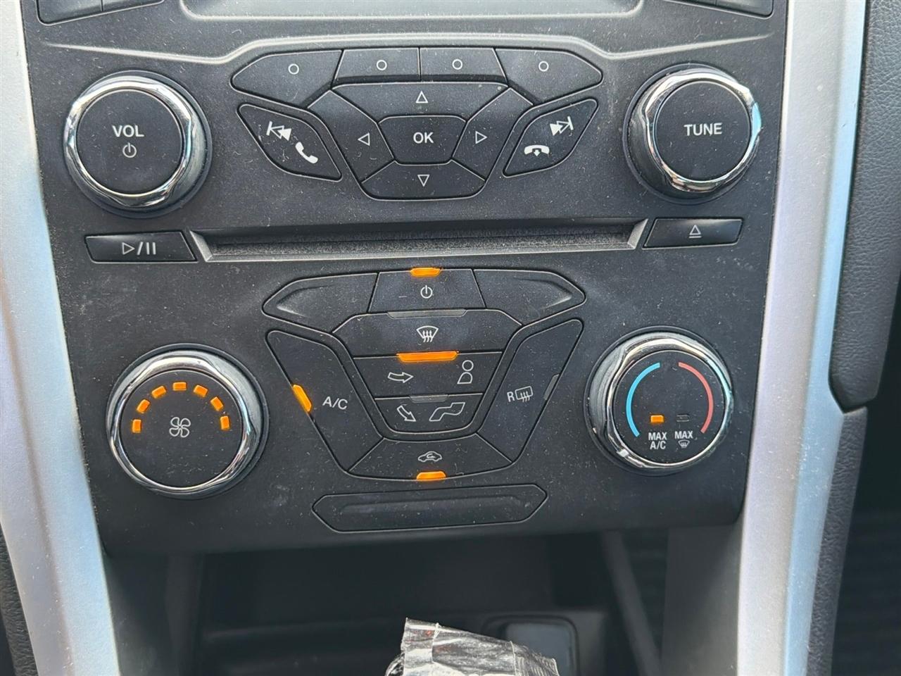 Ford Fusion SE 2016