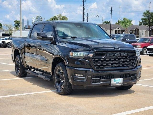 RAM 1500 Big Horn Crew Cab SWB 4WD 2025