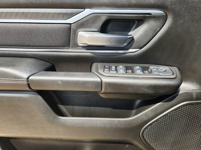 RAM 1500 Big Horn Crew Cab SWB 4WD 2025