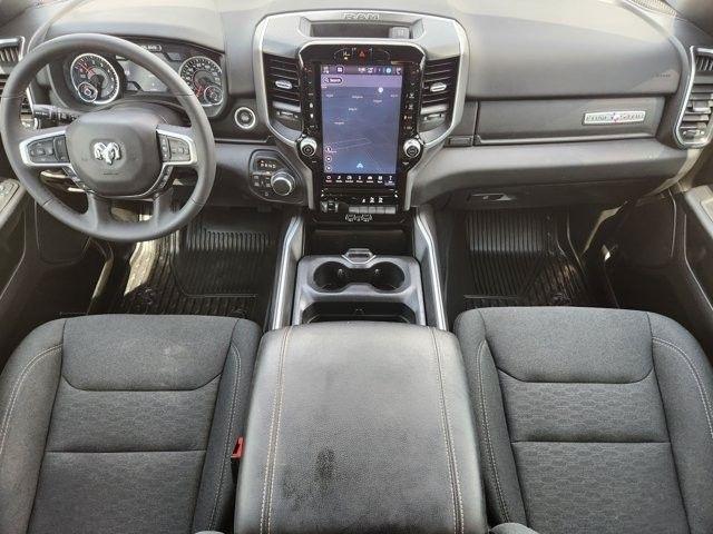 RAM 1500 Big Horn Crew Cab SWB 4WD 2025