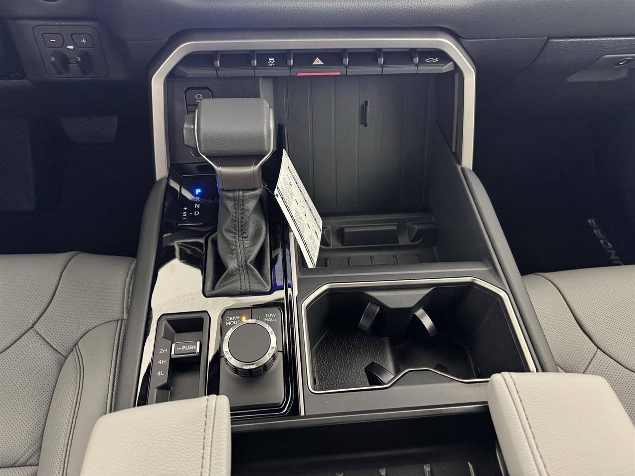 Toyota Tundra Limited CrewMax 4WD 2026