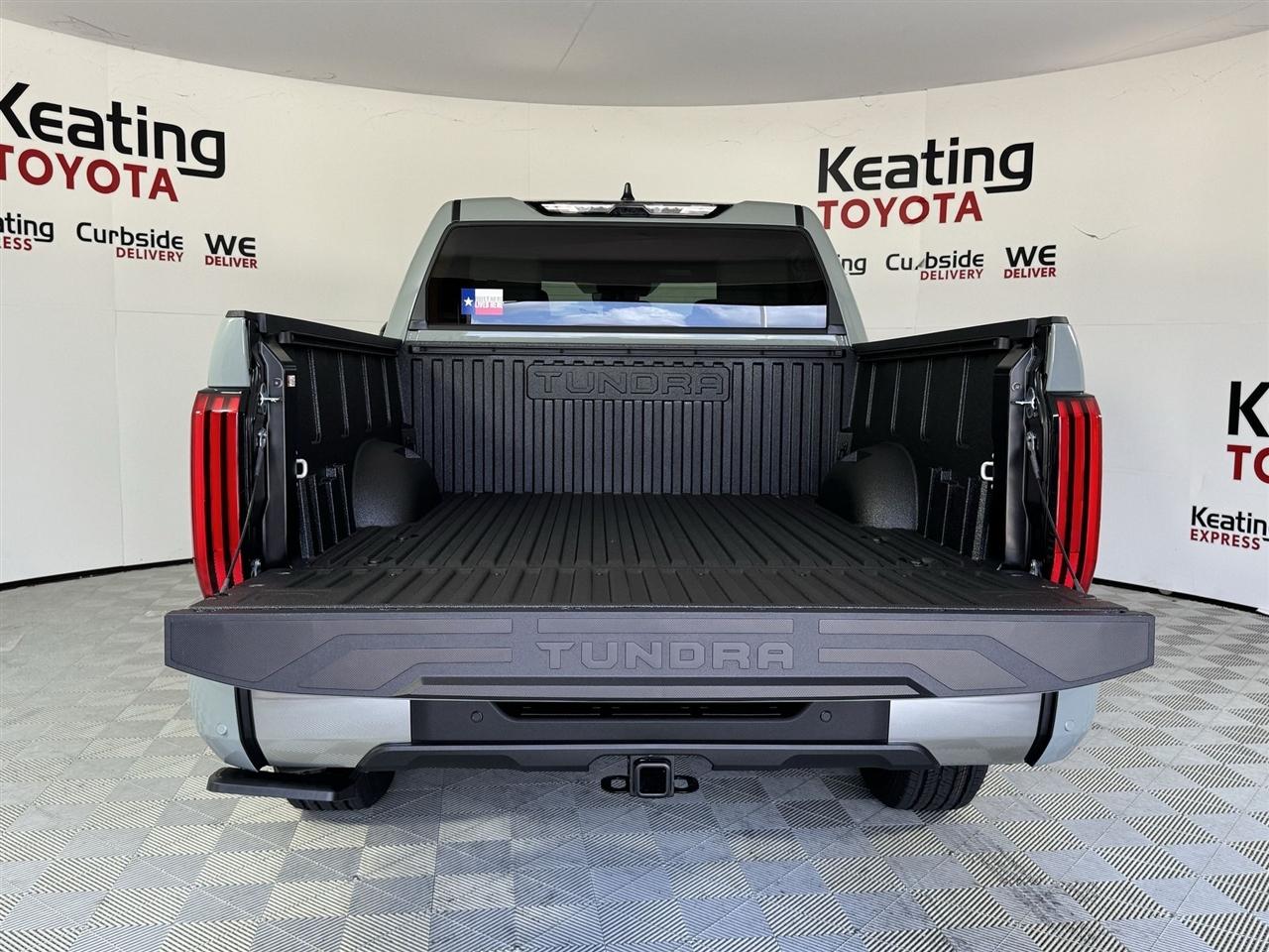 Toyota Tundra Limited CrewMax 4WD 2026