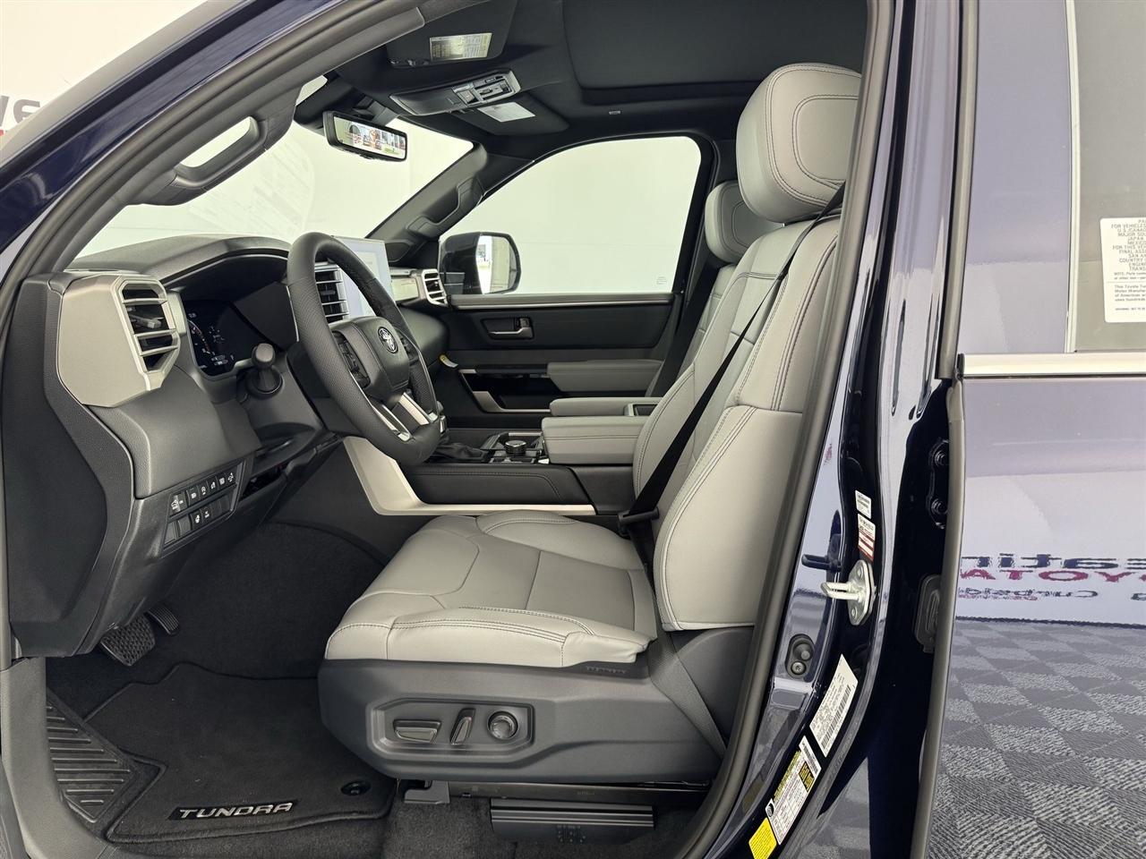Toyota Tundra Limited CrewMax 4WD 2026