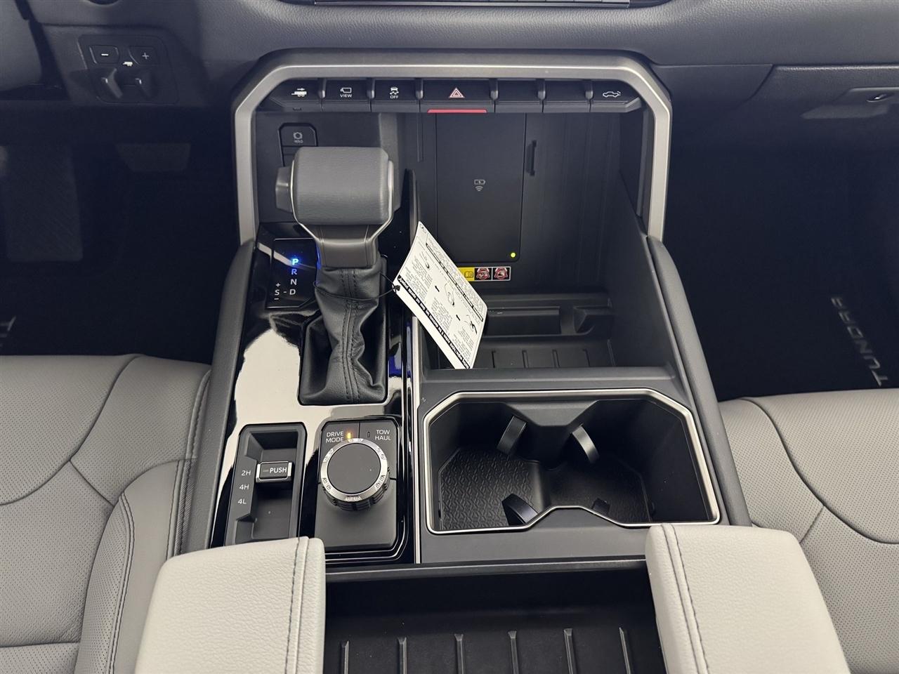 Toyota Tundra Limited CrewMax 4WD 2026