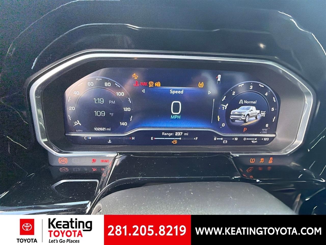 Chevrolet Silverado 1500 RST Crew Cab 4WD 2022