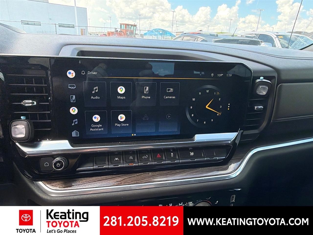 Chevrolet Silverado 1500 RST Crew Cab 4WD 2022