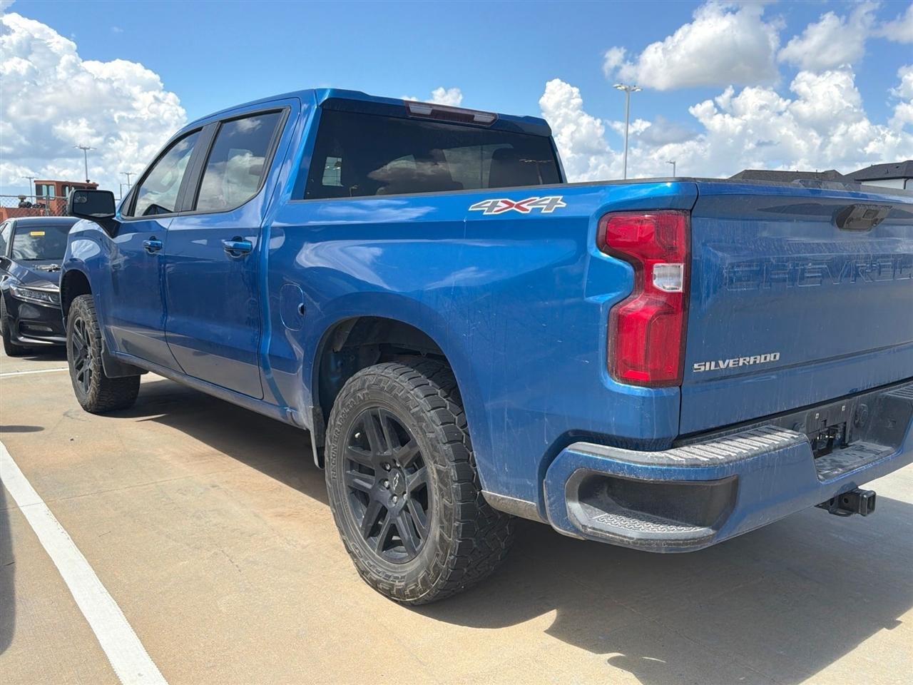 Chevrolet Silverado 1500 RST Crew Cab 4WD 2022