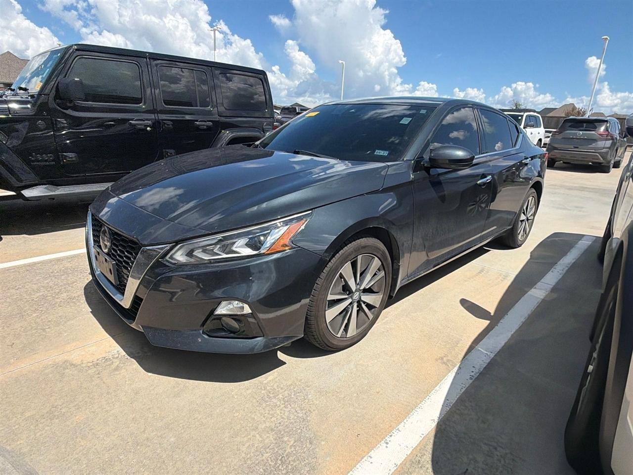 Nissan Altima 2.5 SL AWD 2022