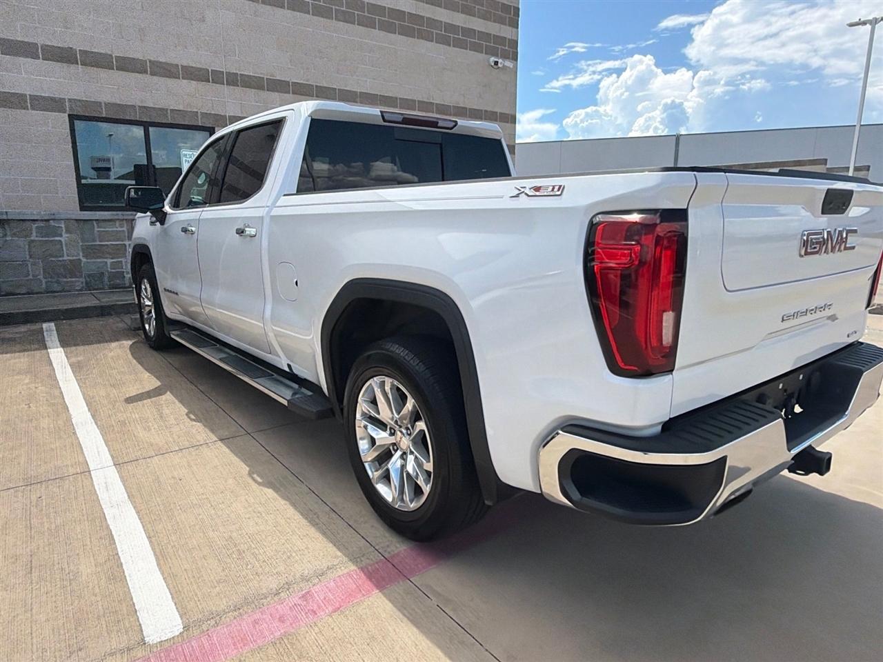 GMC Sierra 1500 SLT Crew Cab Long Box 4WD 2019