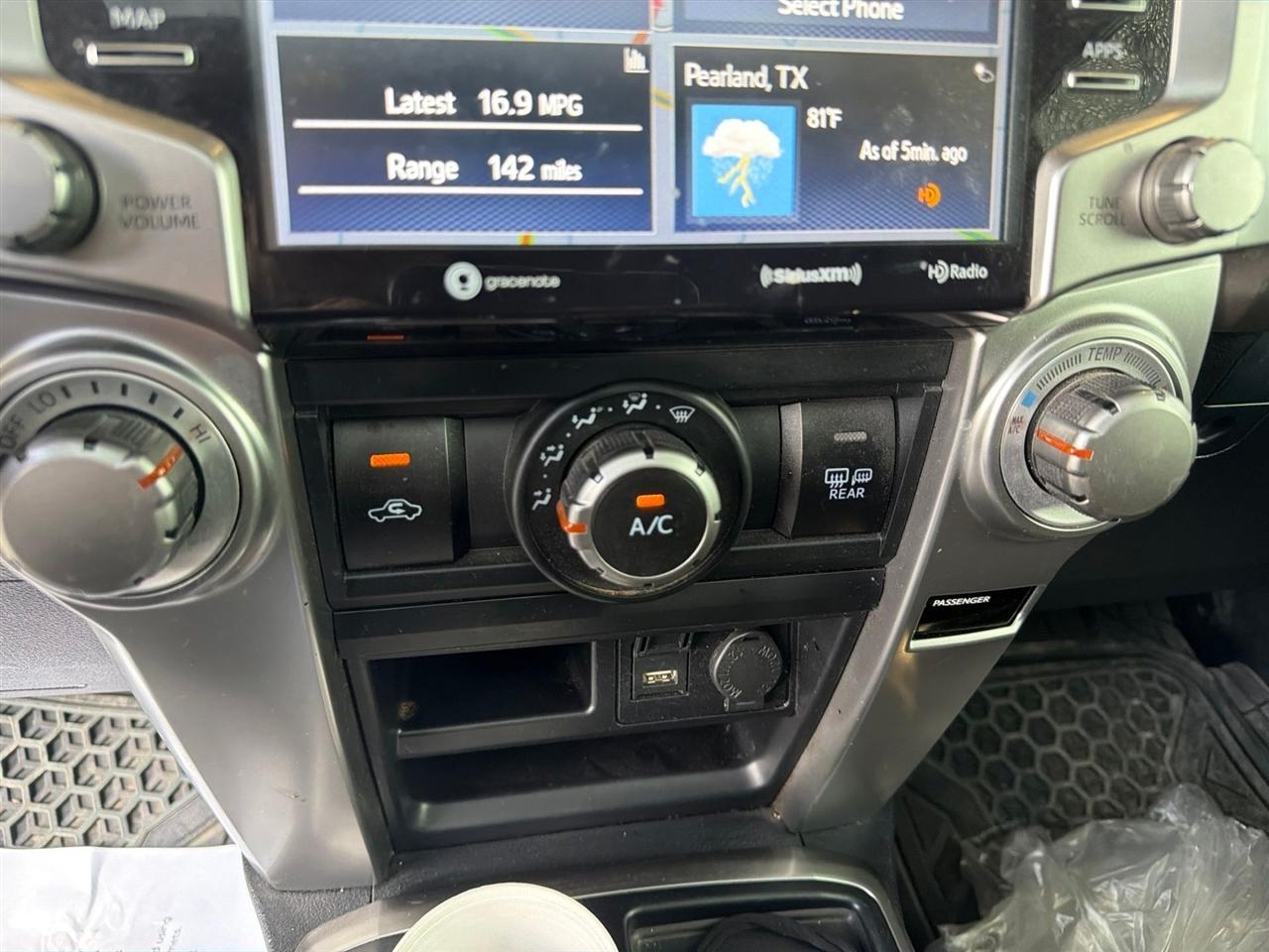 Toyota 4Runner SR5 Premium 2022