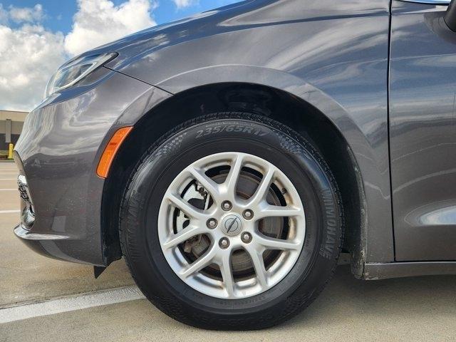 Chrysler Pacifica Touring L 2023