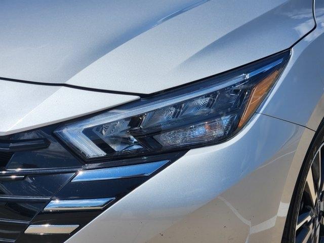 Nissan Versa SV 2025