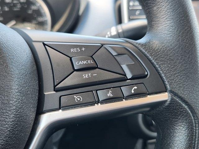 Nissan Versa SV 2025