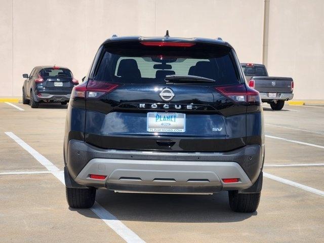 Nissan Rogue SV 2023