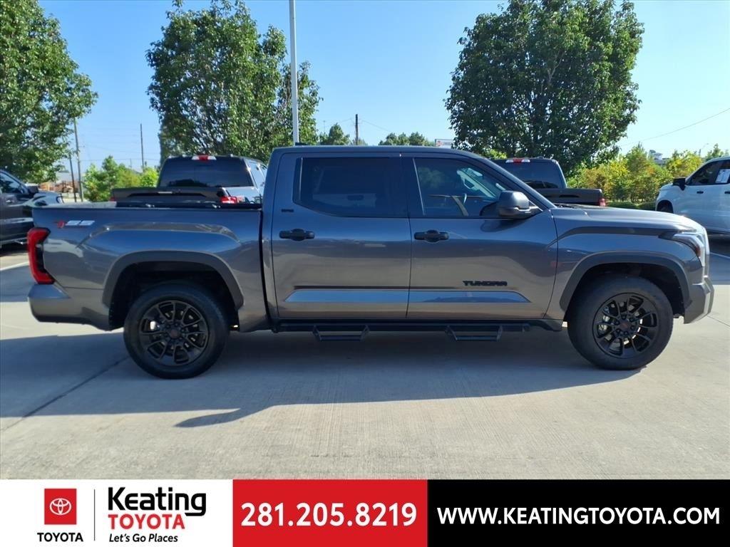 Toyota Tundra SR5 CrewMax 2WD 2023
