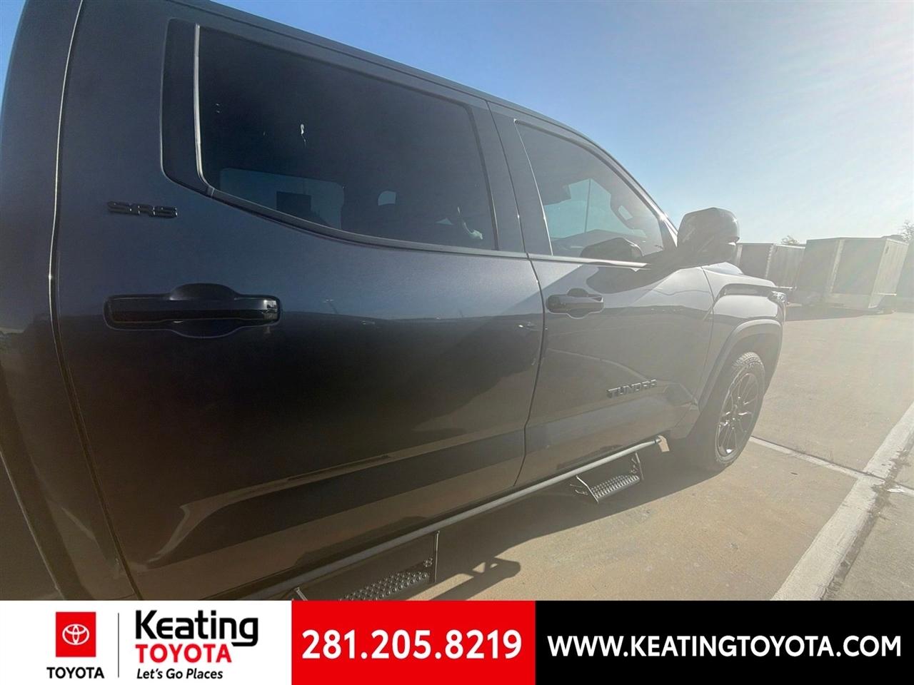 Toyota Tundra SR5 CrewMax 2WD 2023