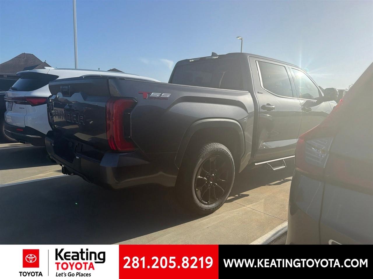 Toyota Tundra SR5 CrewMax 2WD 2023
