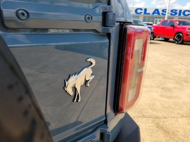 Ford Bronco 4-Door 2021