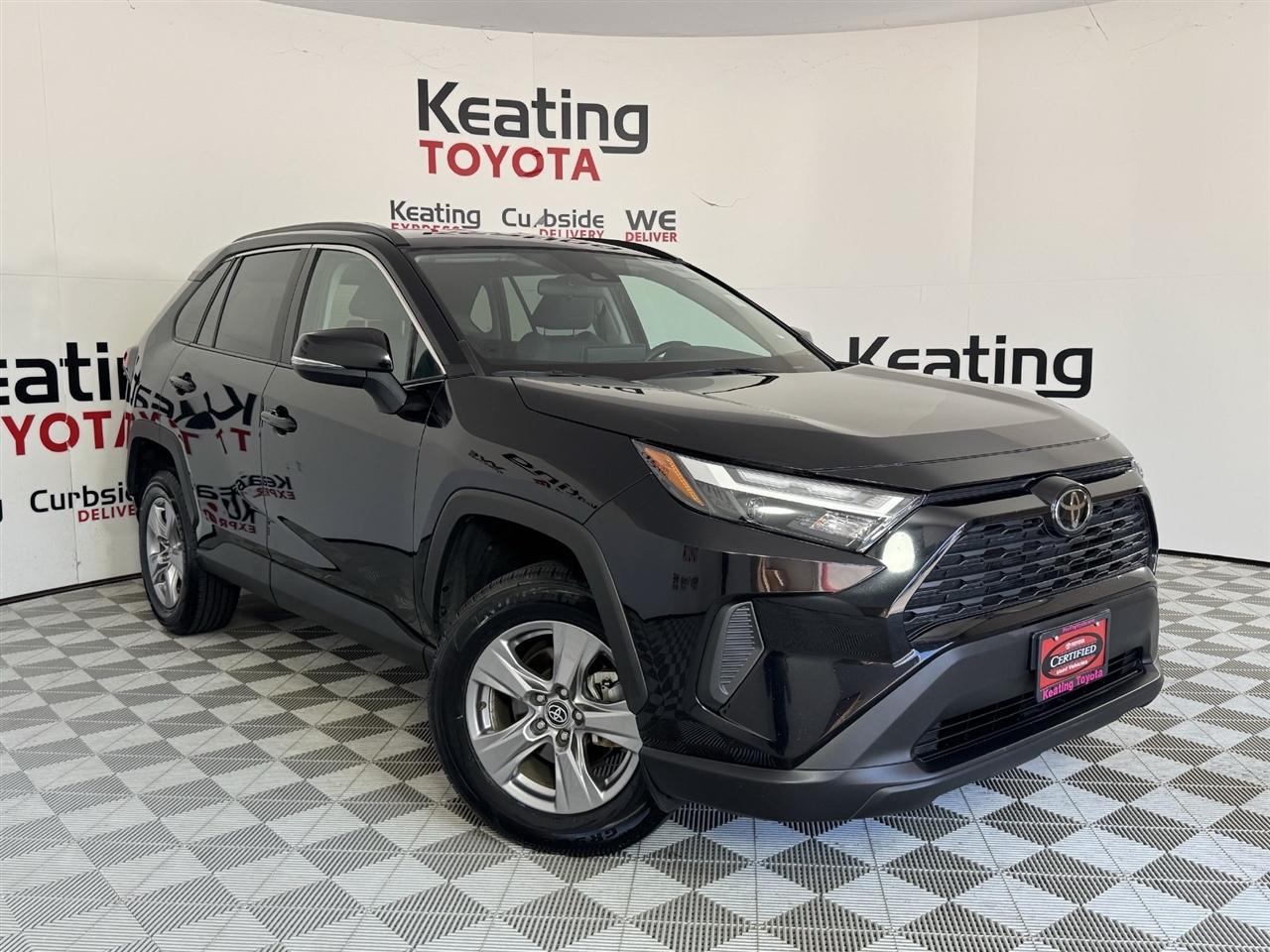 Toyota RAV4 XLE 2025