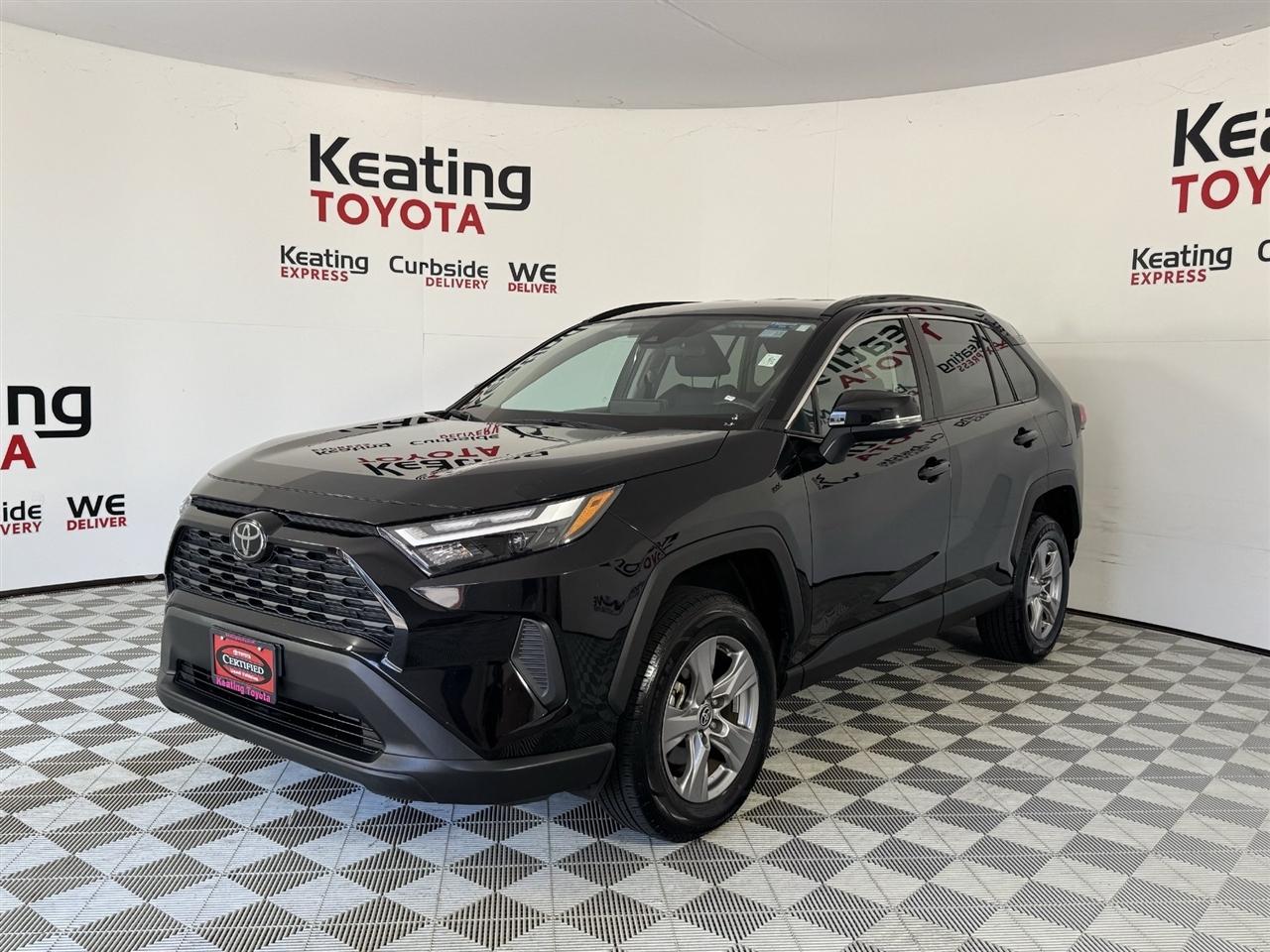 Toyota RAV4 XLE 2025