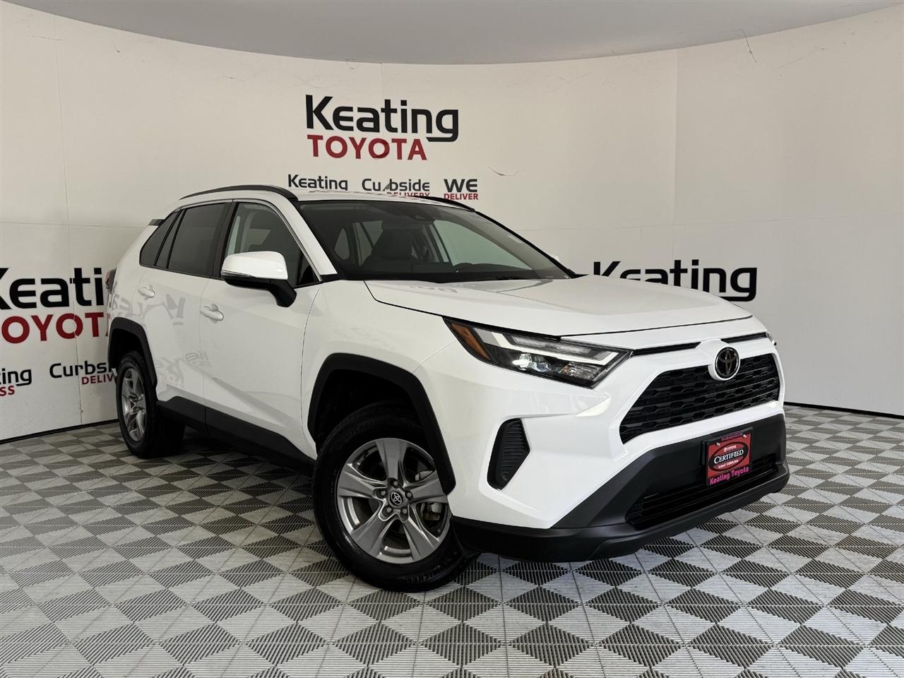 Toyota RAV4 XLE 2025