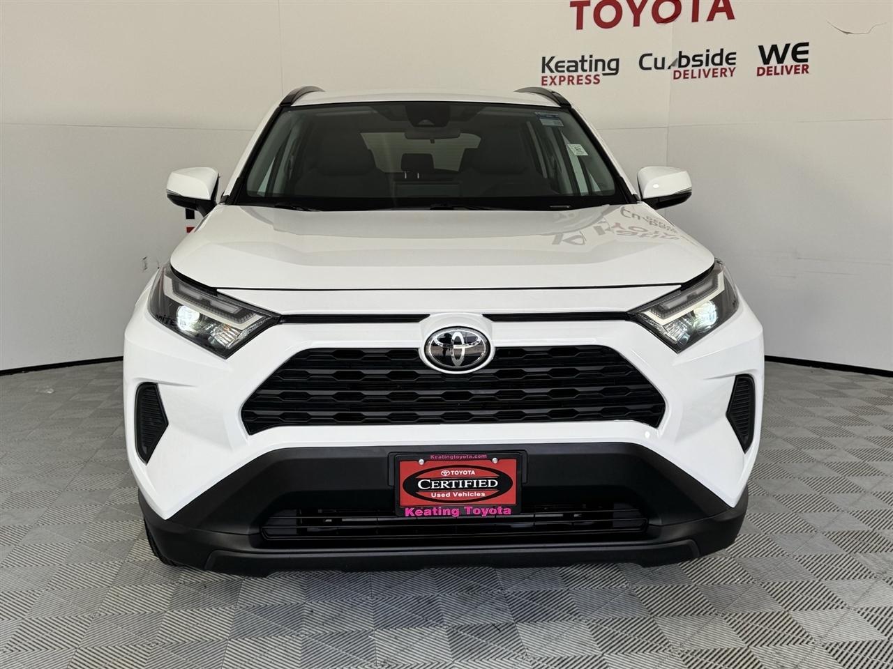 Toyota RAV4 XLE 2025