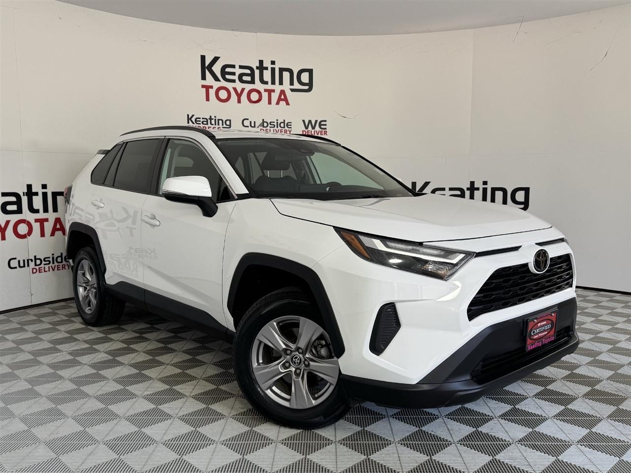 Toyota RAV4 XLE 2025